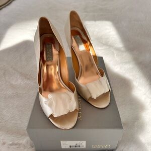 Badgley Mischka Ivory Satin Peep-Toe Heels